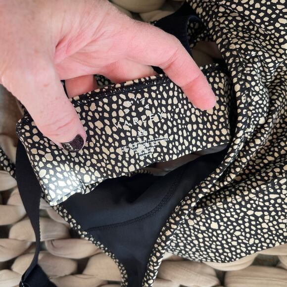 Varley Edris Sports Bra Mixed Pebble Size XS Black Cream Dot Print Cute Chic Gym - Picture 16 of 16